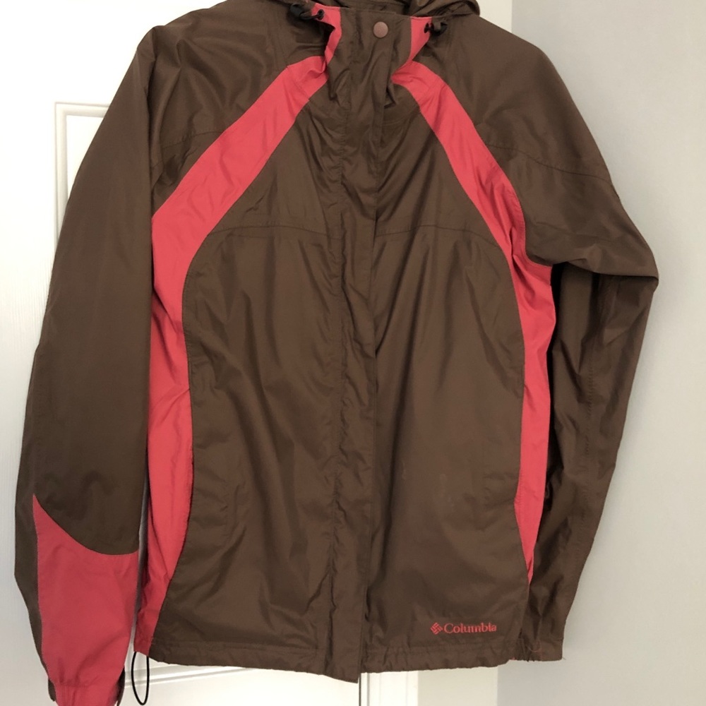 COLUMBIA Omni-Tech Women's size M jacket Rain/Wind